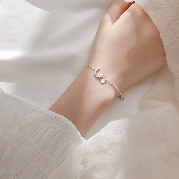 NEW 925 Sterling Silver Diamond Moon Star Bracelet - Picture 4 of 4